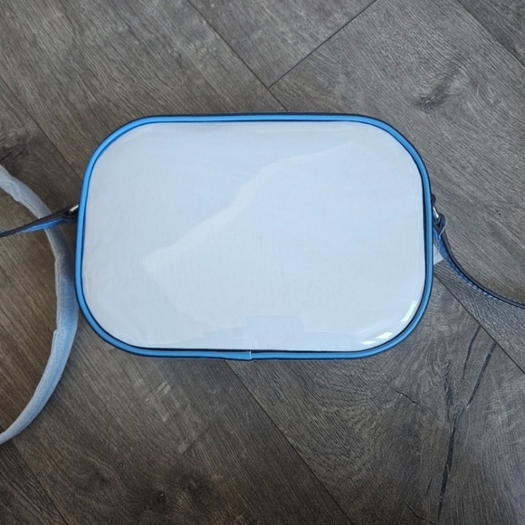 Michael Kors - Jet Set Travel Medium Clear Cross Body Purse - Picture 6 of 8